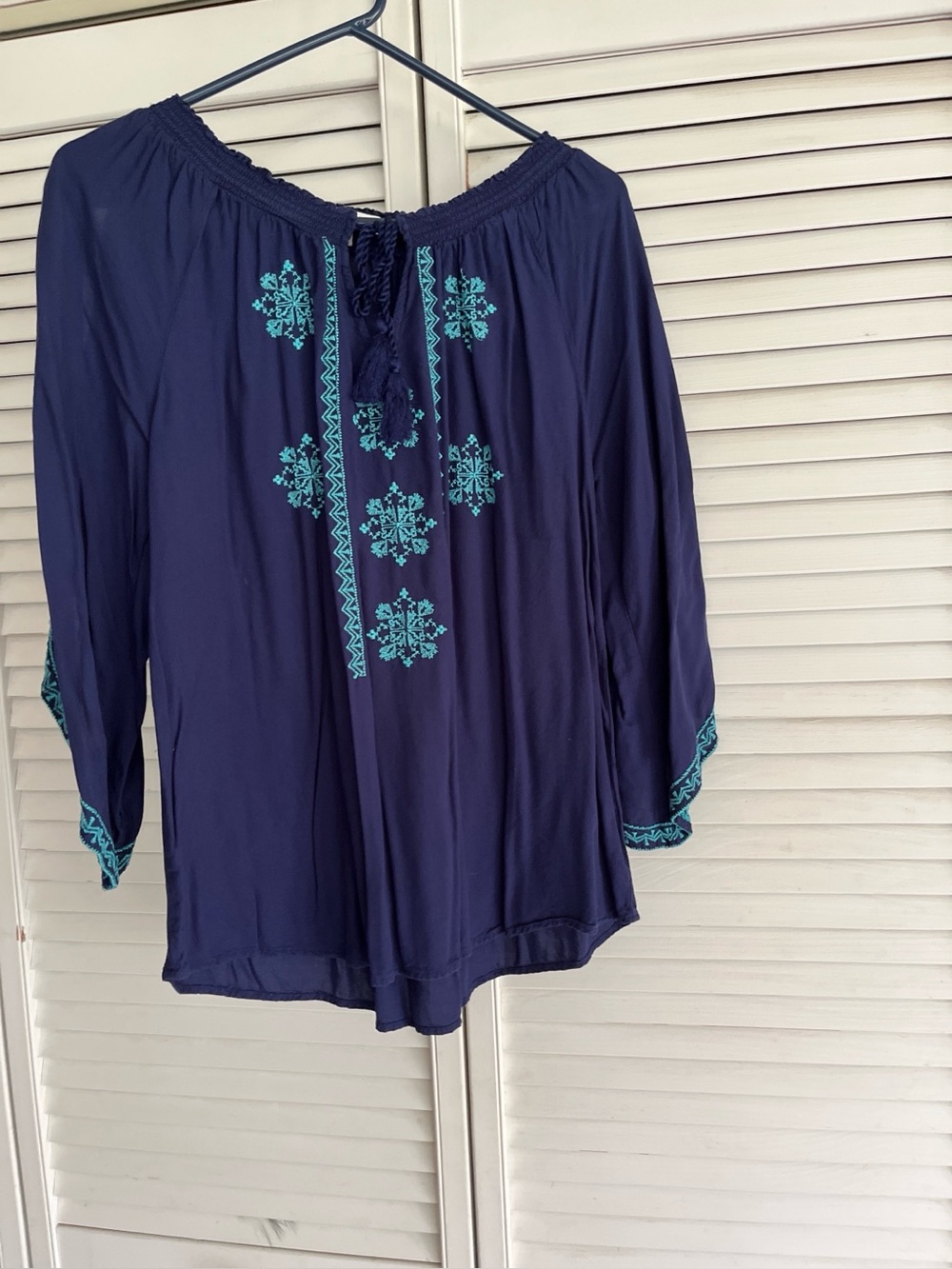 Women's Navy Peasant Top with Teal Embroidery size m